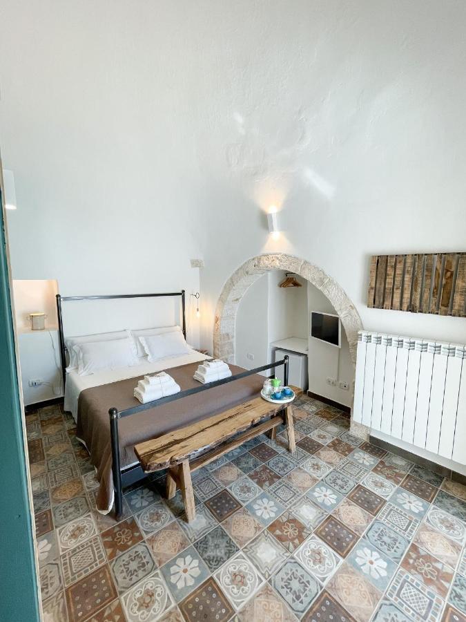 Отель Trullo San Vincenzo Con Piscina Монополи Экстерьер фото